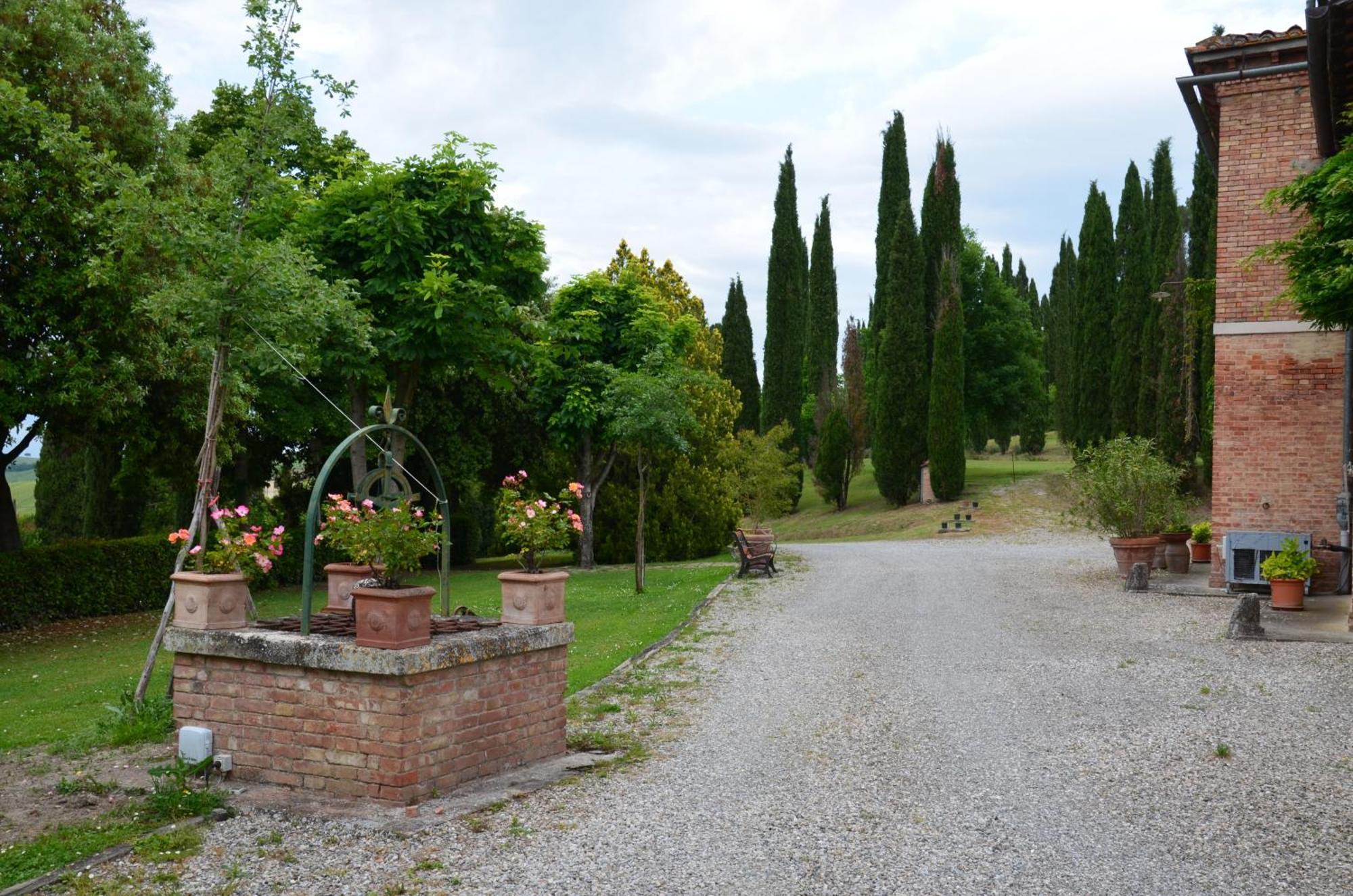 Agriturismo Sant'Alfredo Monteroni dʼArbia Zewnętrze zdjęcie