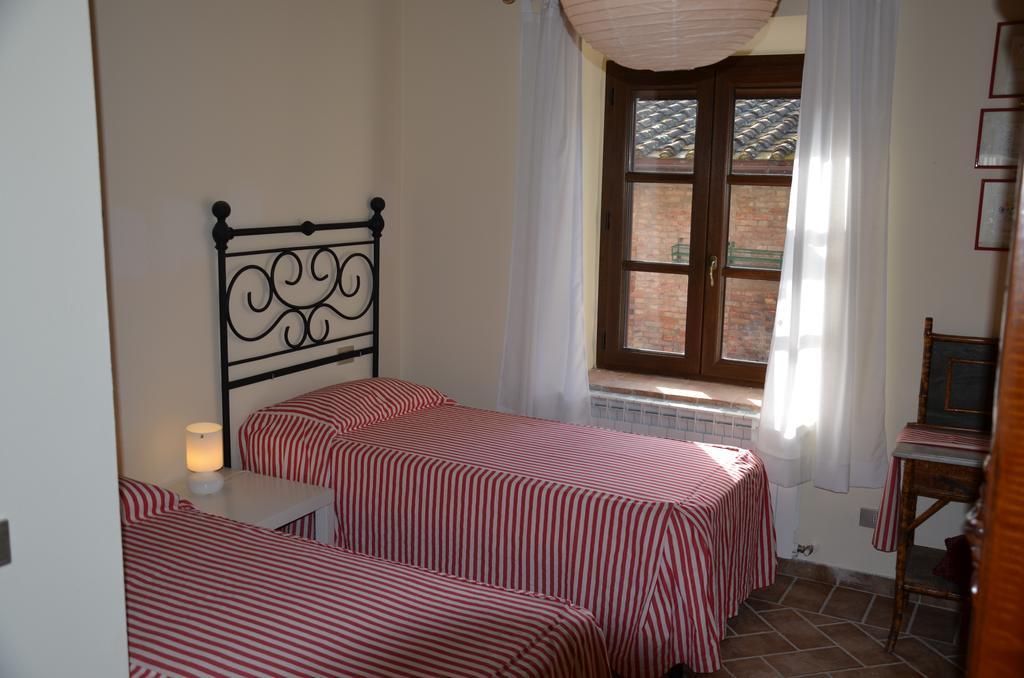 Agriturismo Sant'Alfredo Monteroni dʼArbia Zewnętrze zdjęcie